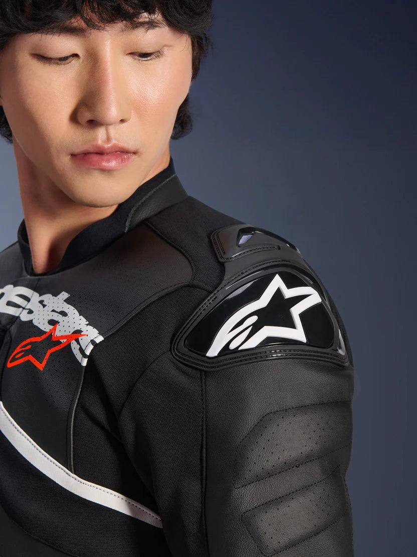 Alpinestars Men's Atem V5 Race Leather Riding Jacket – Perforated Black